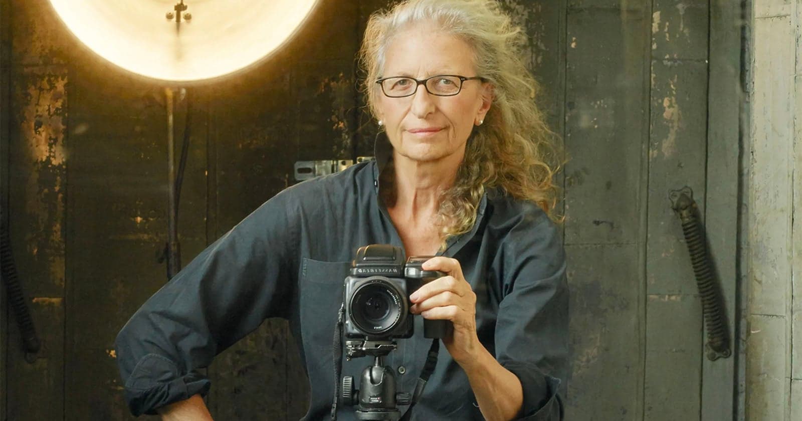 Annie Leibovitz Attends USMNT Training Camp, But Coach Warns of Distractions